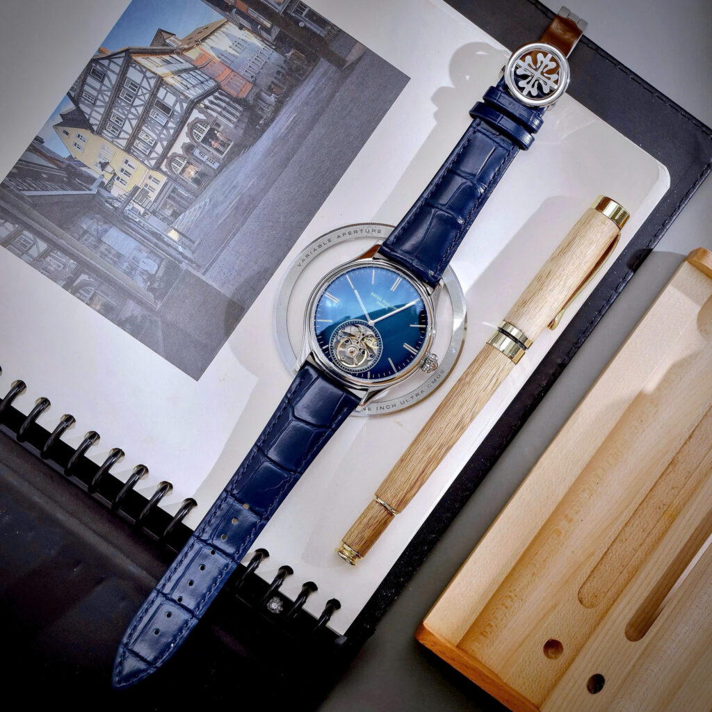 Đồng hồ Patek Philippe Genève nam xanh blue lộ cơ Tourbillon fake cao cấp 42mm