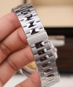 Đồng hồ Patek Philippe Nautilus 5711 chế tác mặt trắng nhà máy BBF tinh chỉnh 40mm (1)