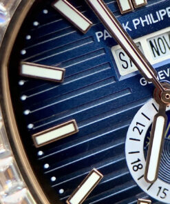 Đồng hồ Patek philipe Nautilus 5726 đính đá baguette máy cơ nhật giá rẻ 40mm