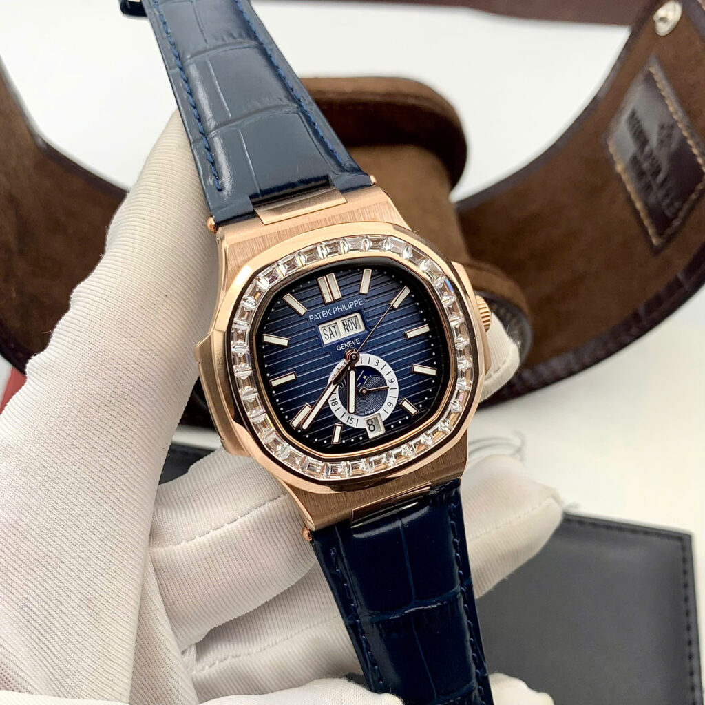 Đồng hồ Patek philipe Nautilus 5726 đính đá baguette máy cơ nhật giá rẻ 40mm