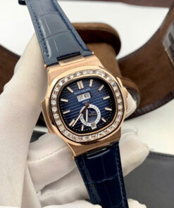 Đồng hồ Patek philipe Nautilus 5726 đính đá baguette máy cơ nhật giá rẻ 40mm