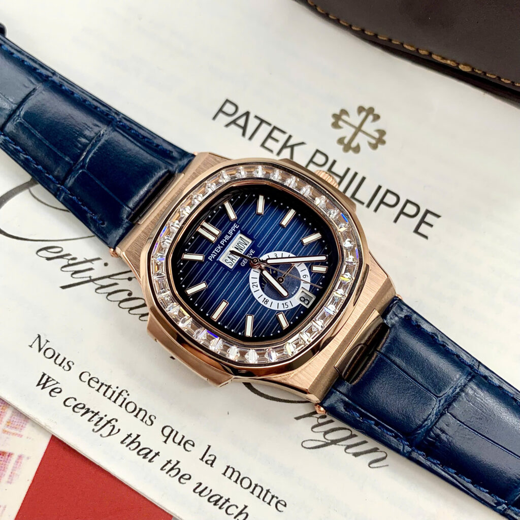 Đồng hồ Patek philipe Nautilus 5726 đính đá baguette máy cơ nhật giá rẻ 40mm