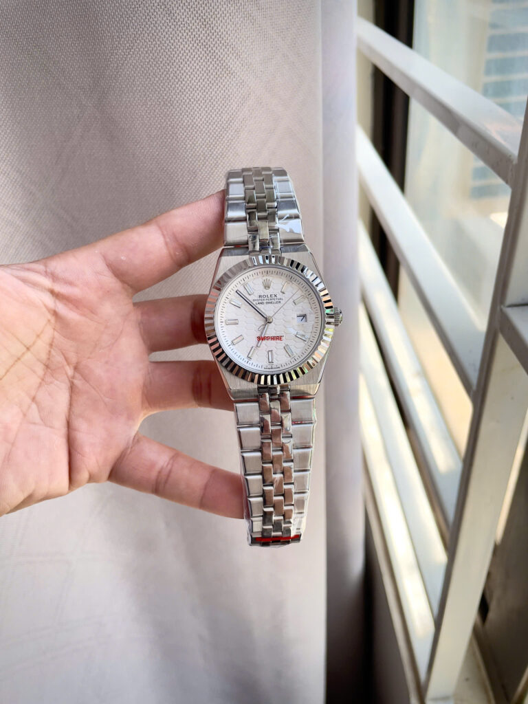 Đồng hồ Rolex fake 11 Land – Dweller nam mặt tổ ong trắng 41mm