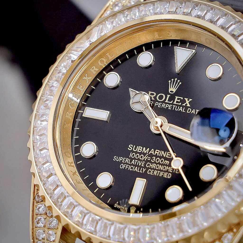 Đồng hồ Rolex nam Submariner đính đá vàng gold dây cao su fake cao cấp 40mm