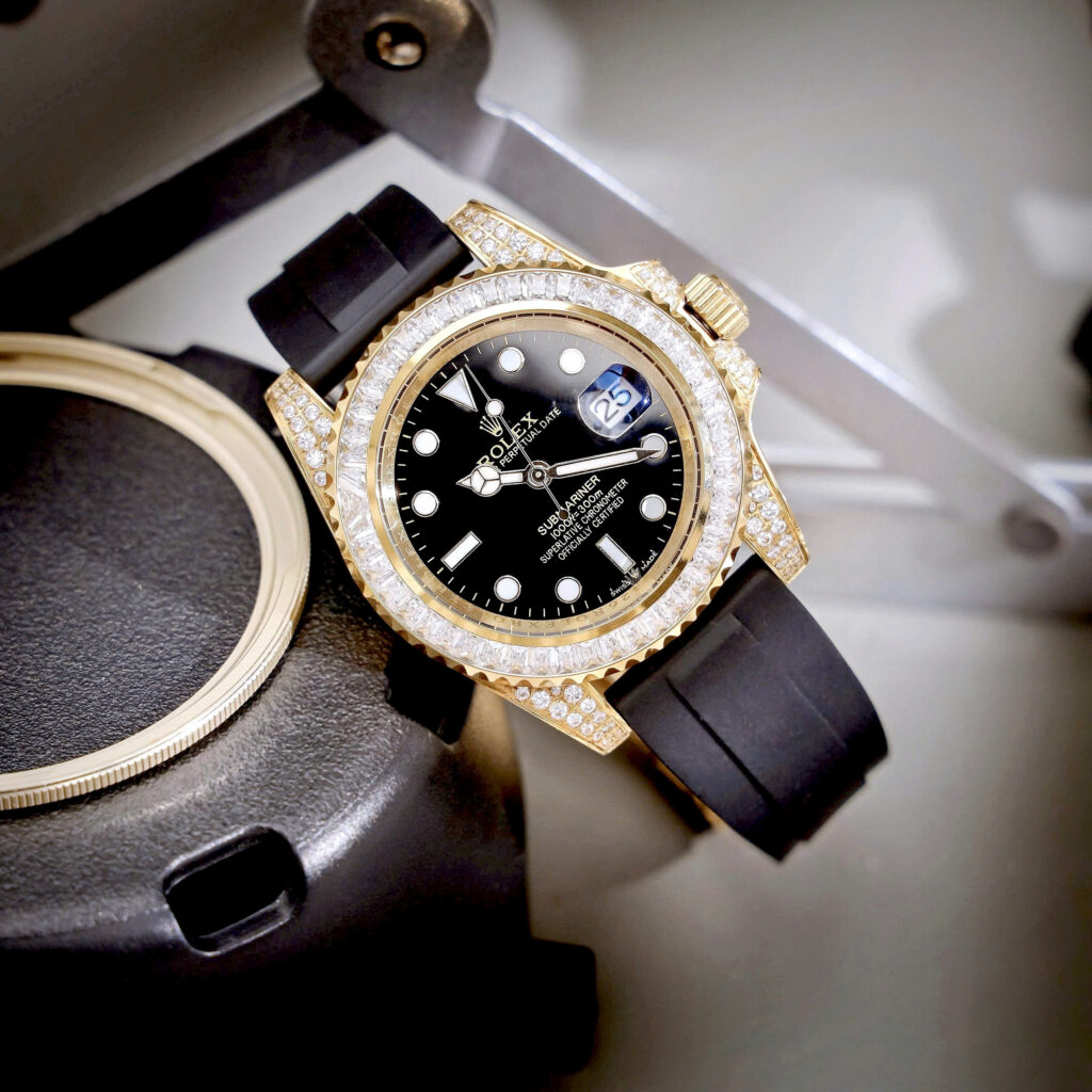 Đồng hồ Rolex nam Submariner đính đá vàng gold dây cao su fake cao cấp 40mm