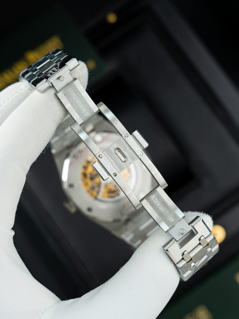 Đồng hồ Audemars Piguet Royal Oak Openworked 15407 Rep 11 mặt màu vàng lộ cơ nhà máy THB 41mm (2)