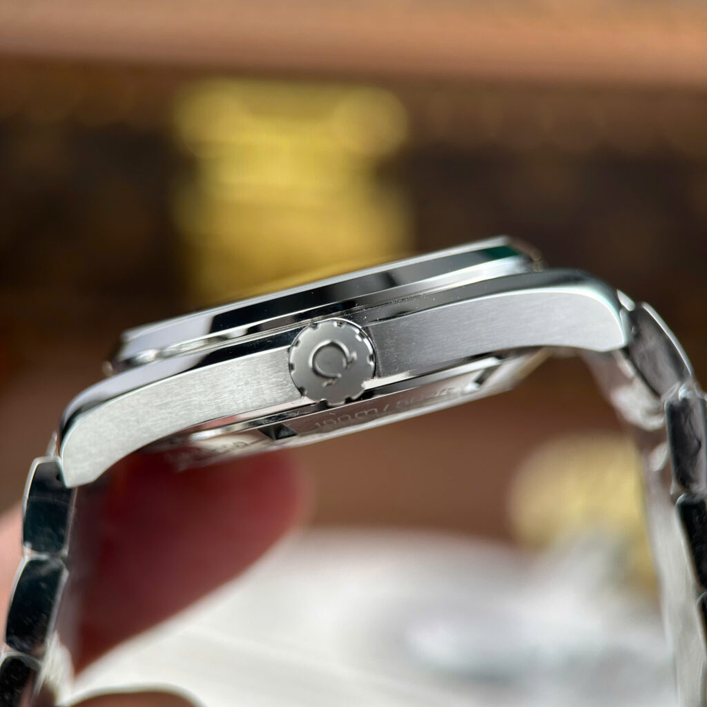 Đồng hồ Omega Seamaster Aqua Terra 150M Rep 11 mặt xanh lá cây máy cơ Thụy Sỹ xưởng VS 41mm (2)