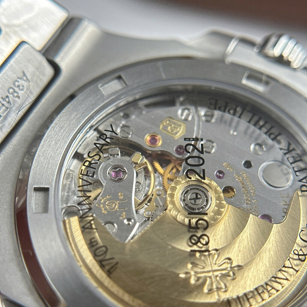 Đồng hồ Patek Philippe Nautilus 5711 Rep 11 mặt Tiffany máy cơ Thụy Sỹ xưởng BBF 40mm (2)