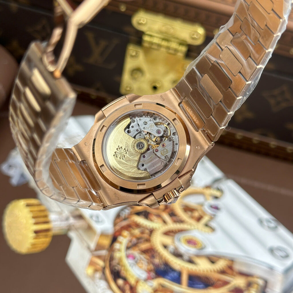 Đồng hồ Patek Philippe Nautilus 5711 Rep 11 mặt nâu mạ vàng hồng xưởng BBF 40mm (2)