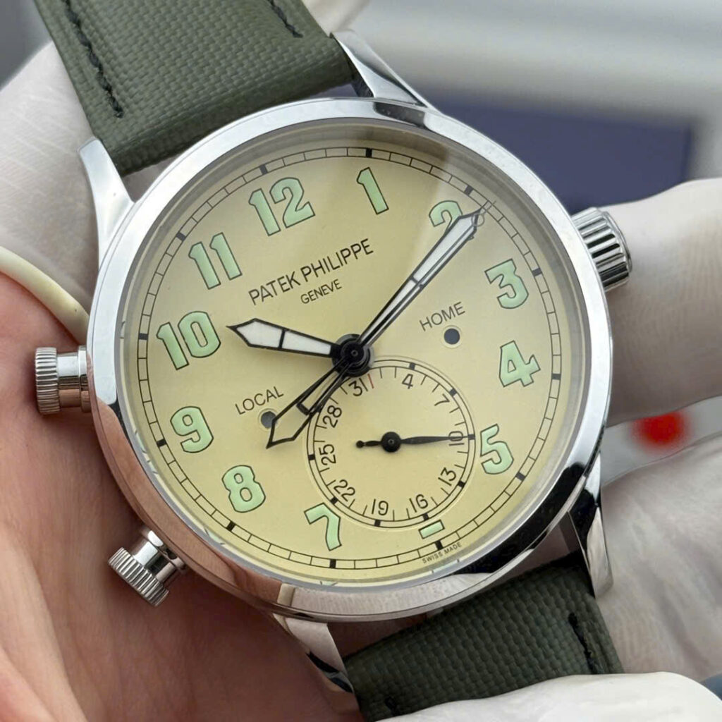 Đồng hồ Patek Philippe chế tác Calatrava Pilot Travel Time 5524G nam dây da 42mm (8)