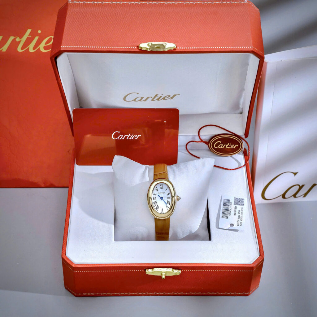 Đồng hồ Cartier Baignoire nữ WGBA0022 vàng gold dây da nâu fake cao cấp 23x31mm