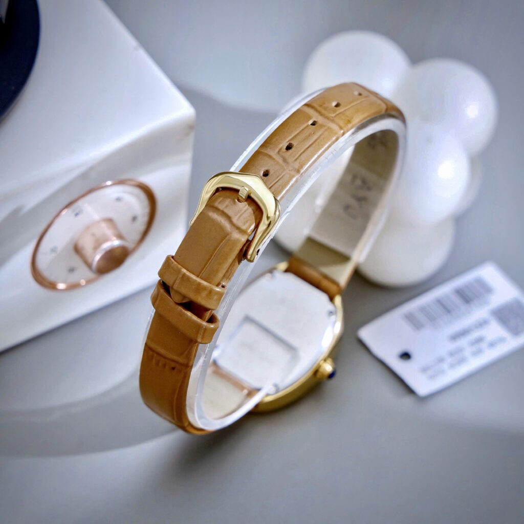 Đồng hồ Cartier Baignoire nữ WGBA0022 vàng gold dây da nâu fake cao cấp 23x31mm