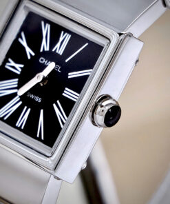 Đồng hồ Chanel Mademoiselle Ladies H0826 mặt vuông cọc số la mã like auth 22x23mm