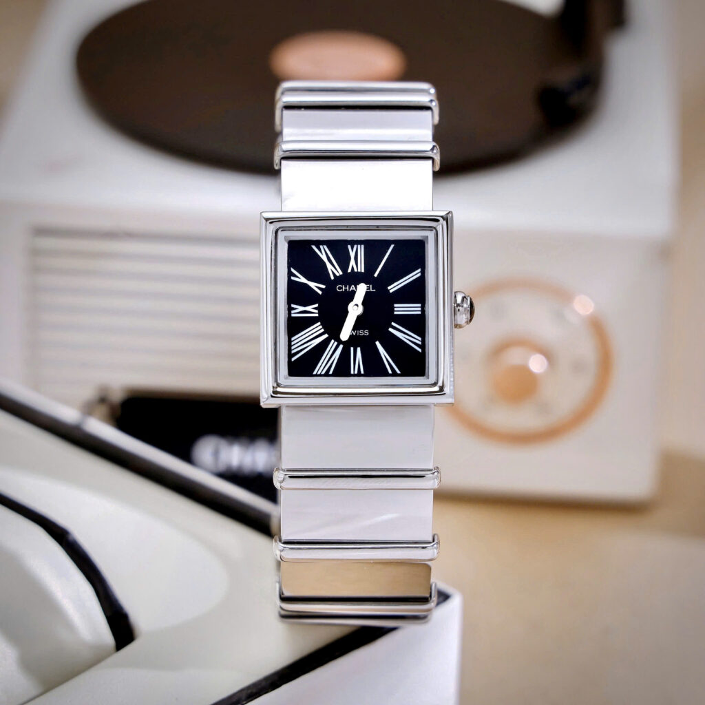 Đồng hồ Chanel Mademoiselle Ladies H0826 mặt vuông cọc số la mã like auth 22x23mm