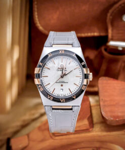 Đồng hồ Omega Constellation nam demi vàng dây cao su xám fake cao cấp 41mm