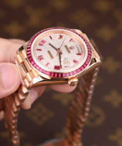 Đồng hồ Rolex Day-Date Rep 11 bọc vàng 18K đính ruby tổng hợp + kim cương moissanite GMF 40mm (2)