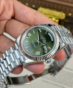 Đồng hồ Rolex Day-Date Replica 1 1 mặt xanh lá cây cọc số la mã nặng 186 gram xưởng QF 40mm (2)