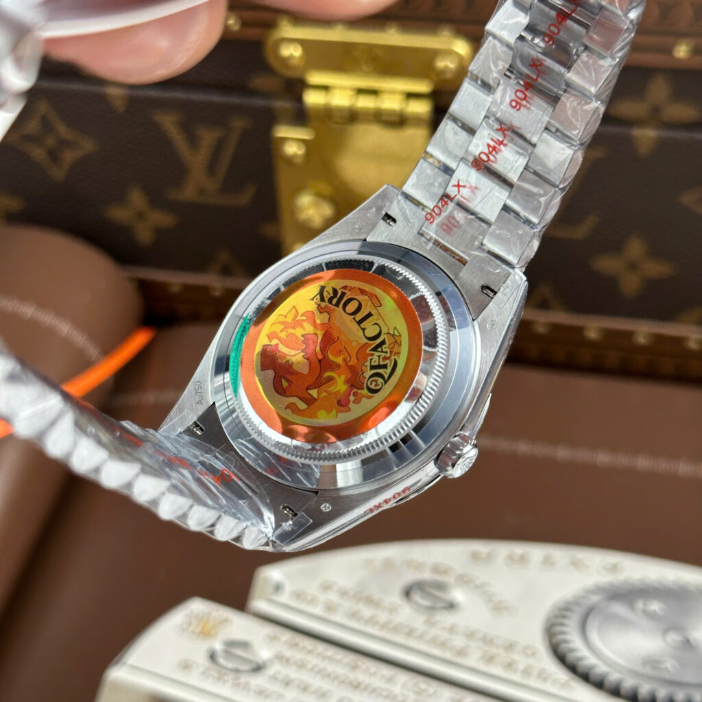 Đồng hồ Rolex Day-Date Replica 11 mặt thiên thạch nặng 186 grams nhà máy QF 40mm (2)