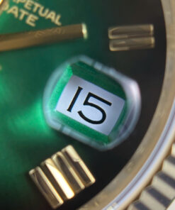 Đồng hồ Rolex Rep 11 Day-Date nam mặt xanh lá cây ombre nặng 186 gram xưởng QF 40mm (2)