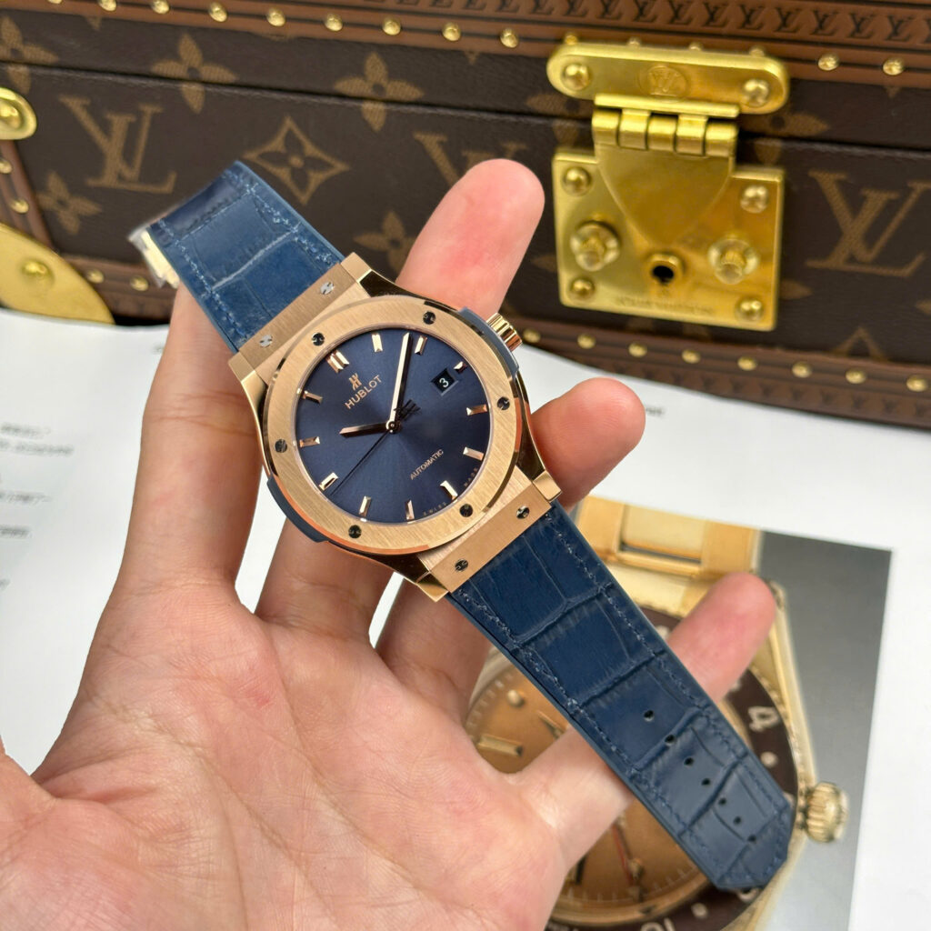Đồng hồ nam Hublot Rep 11 Classic Fusion King Gold mặt xanh dương máy cơ Thụy Sỹ xưởng JJZ 42mm (2)