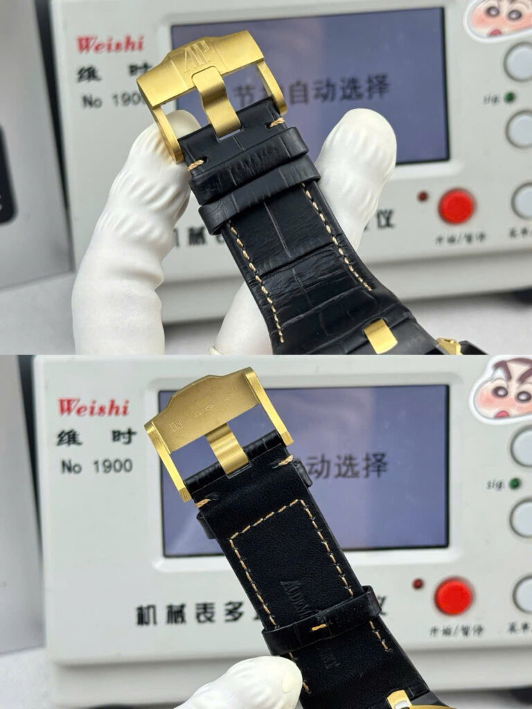 Đồng hồ Audemars Piguet Replica 11 Royal Oak Offshore Chronograph 26420CE vỏ gốm đen dây da nhà máy LS 43mm (2)