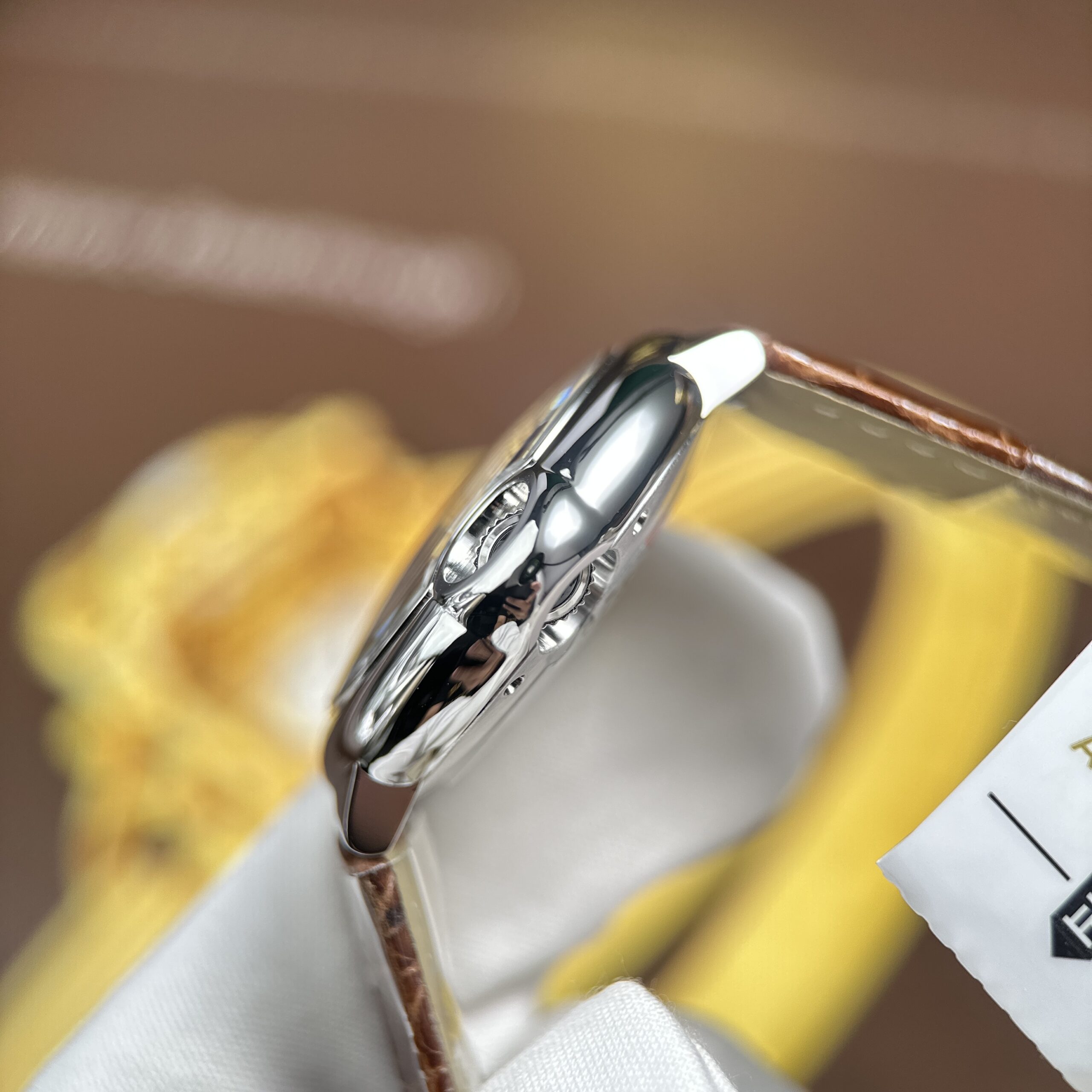 Đồng hồ Cartier Ballon Bleu Replica 11 dây da nâu máy cơ tự động xưởng AF 33mm (6) Đồng hồ Cartier Ballon Bleu Replica 11 dây da nâu máy cơ tự động xưởng AF 33mm (2)