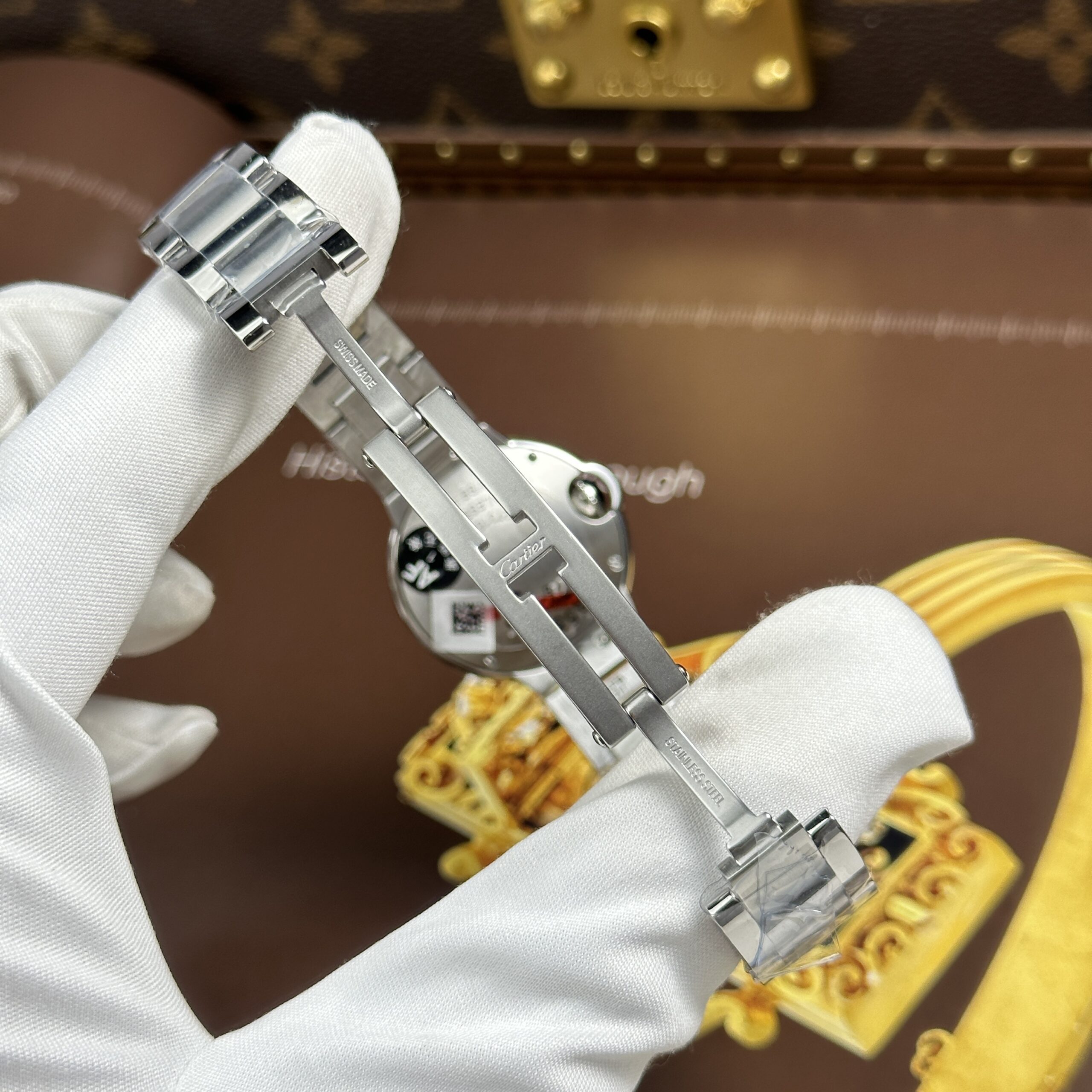 Đồng hồ Cartier Ballon Bleu W4BB0037 Replica 11 mặt hồng máy pin Thụy Sỹ xưởng AF 33mm (2) Đồng hồ Cartier Ballon Bleu W4BB0037 Replica 11 mặt hồng máy pin Thụy Sỹ xưởng AF 33mm (2)