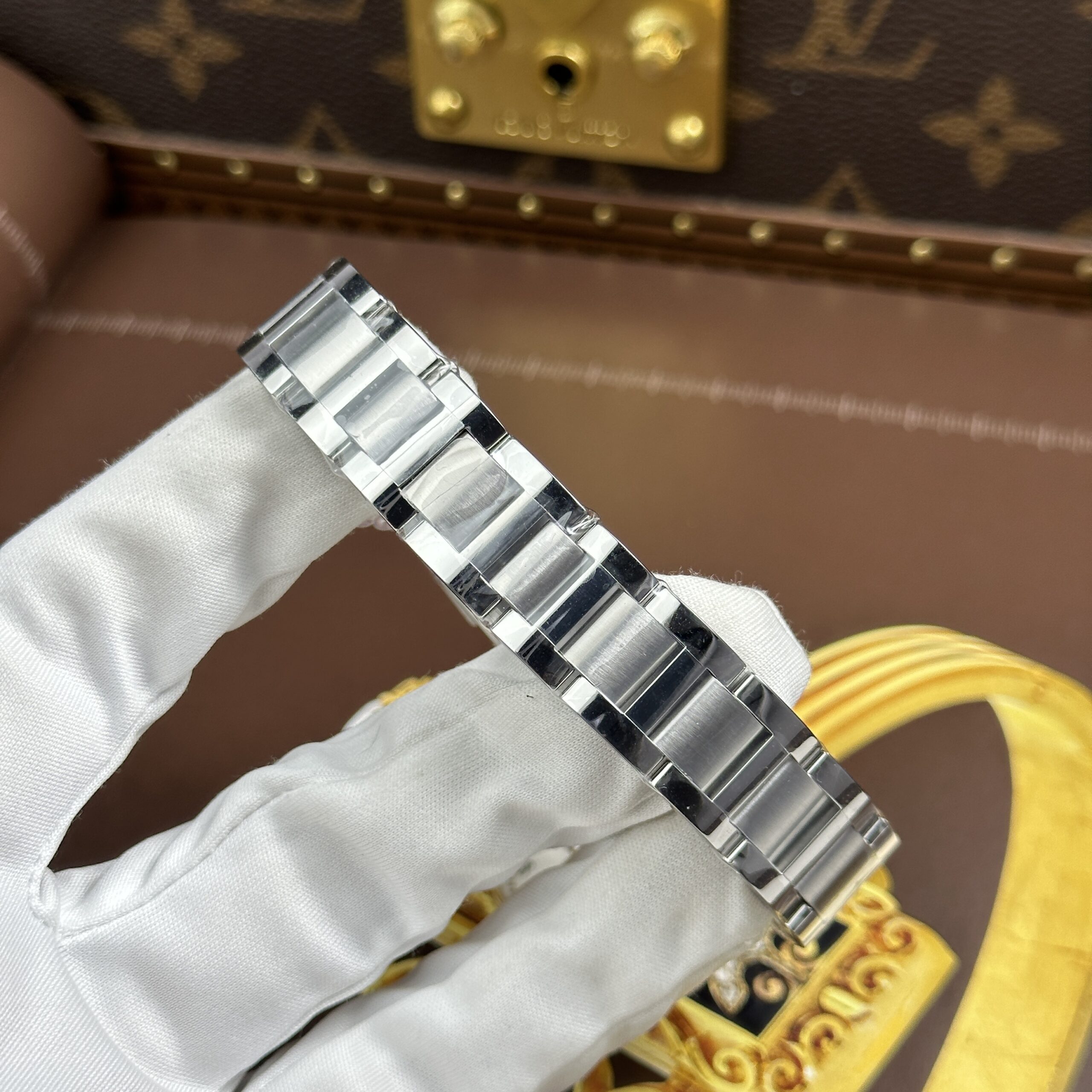 Đồng hồ Cartier Ballon Bleu W4BB0037 Replica 11 mặt hồng máy pin Thụy Sỹ xưởng AF 33mm (3) Đồng hồ Cartier Ballon Bleu W4BB0037 Replica 11 mặt hồng máy pin Thụy Sỹ xưởng AF 33mm (2)