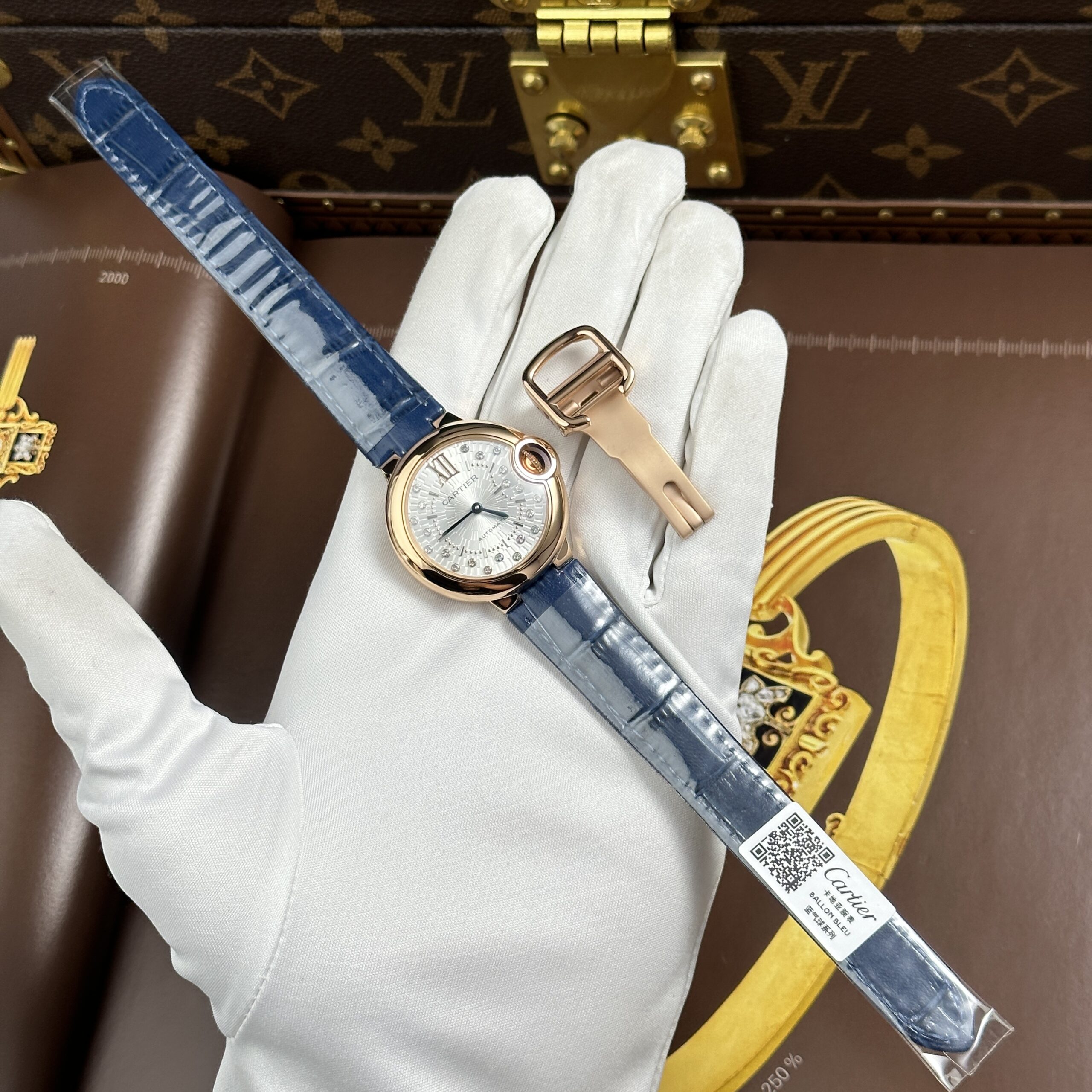 Đồng hồ Cartier Ballon Bleu WGBB0052 Replica 11 mạ vàng hồng dây da xưởng AF 33mm (1) Đồng hồ Cartier Ballon Bleu WGBB0052 Replica 11 mạ vàng hồng dây da xưởng AF 33mm (2)