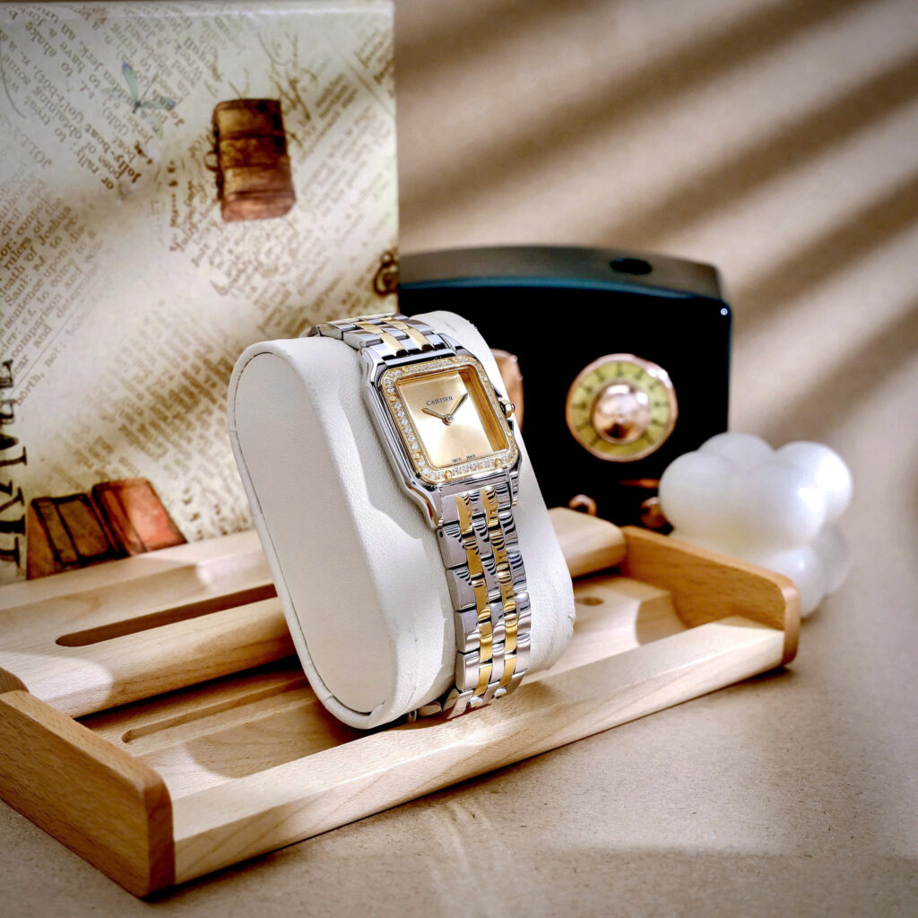 Đồng hồ Cartier nữ Panthere mặt trơn vàng champagne demi đính đá like auth 27x27mm 