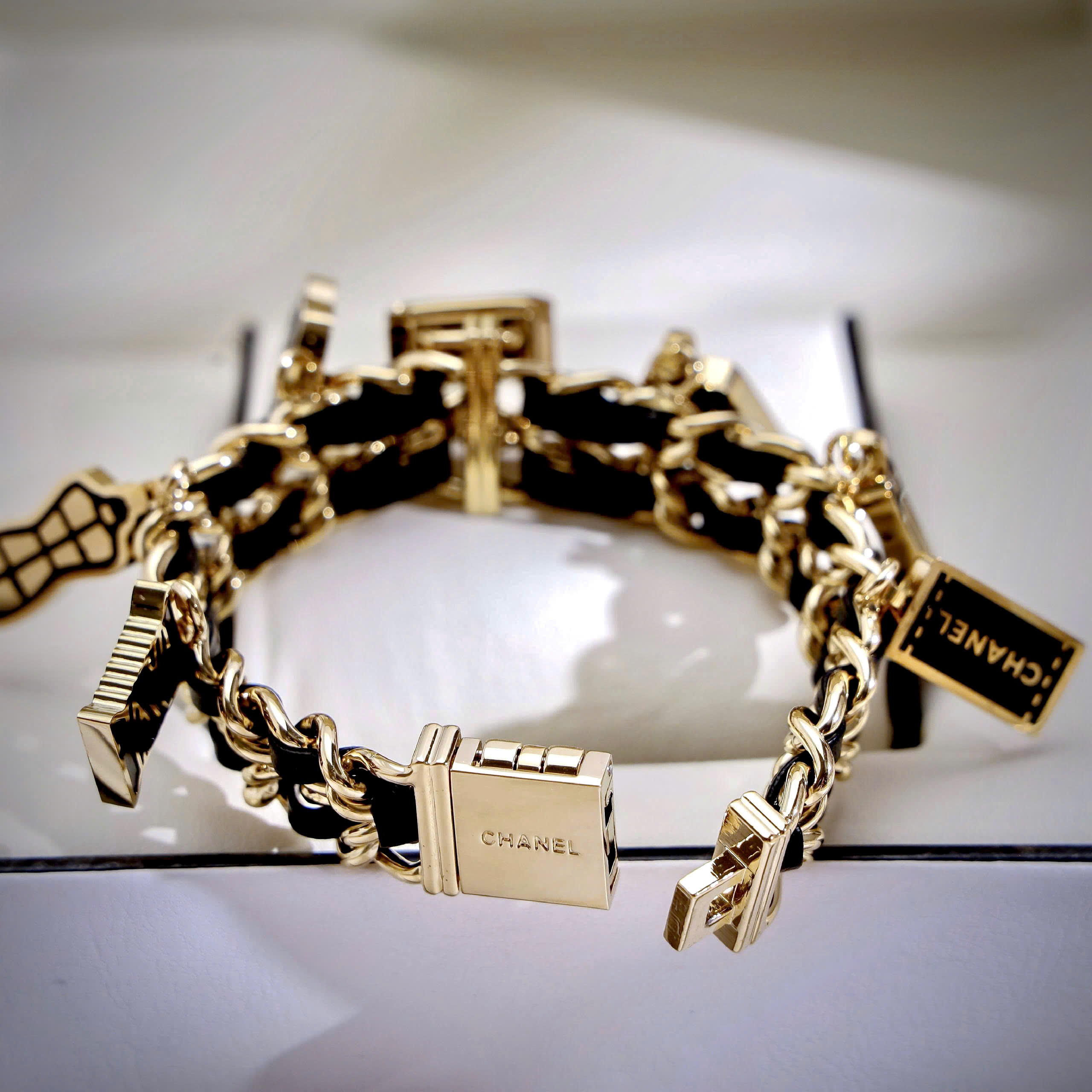 Đồng hồ Chanel Première charms H9859 máy pin nhật like auth 19.7 × 15.2 x 7.5 mm (6)