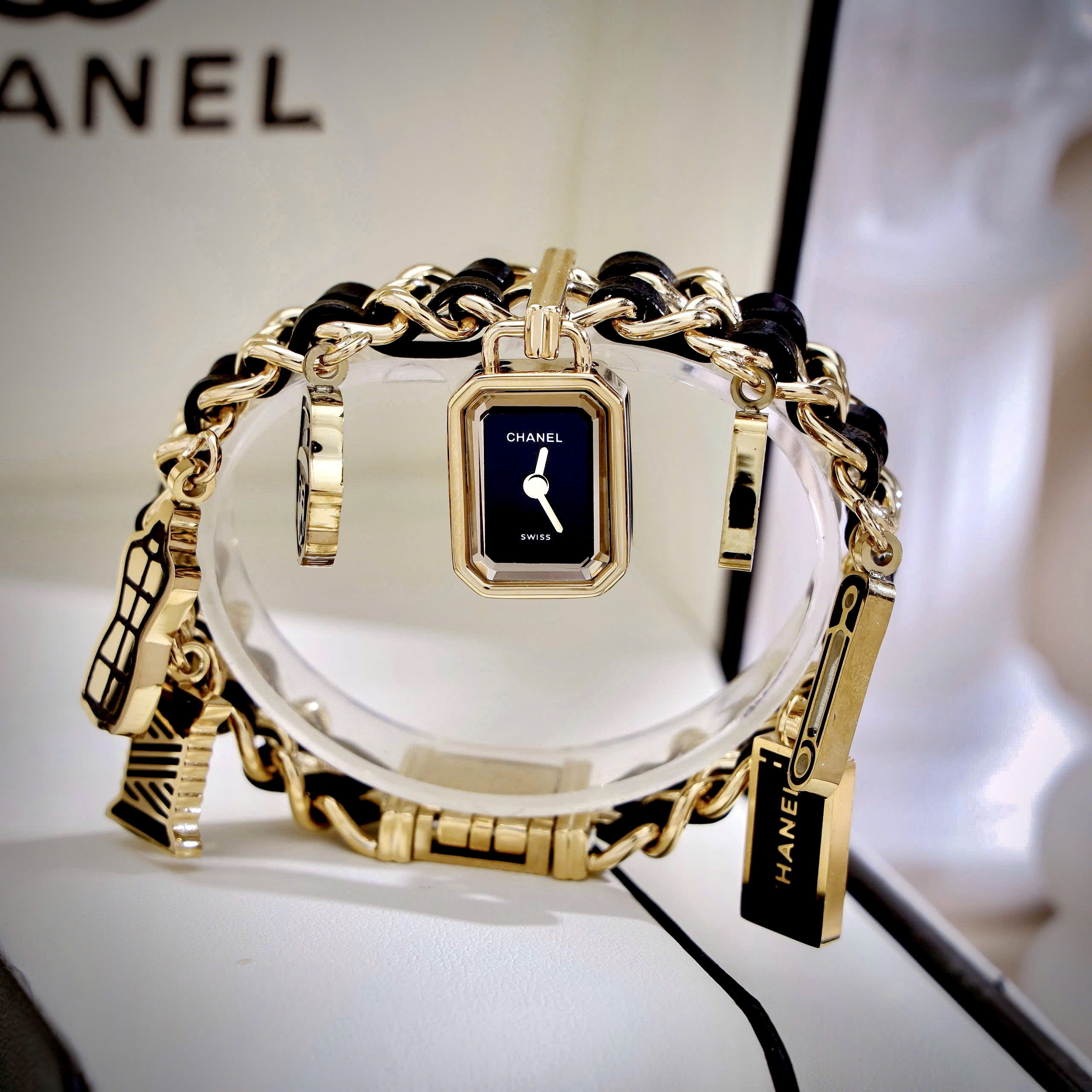 Đồng hồ Chanel Première charms H9859 máy pin nhật like auth 19.7 × 15.2 x 7.5 mm (8)