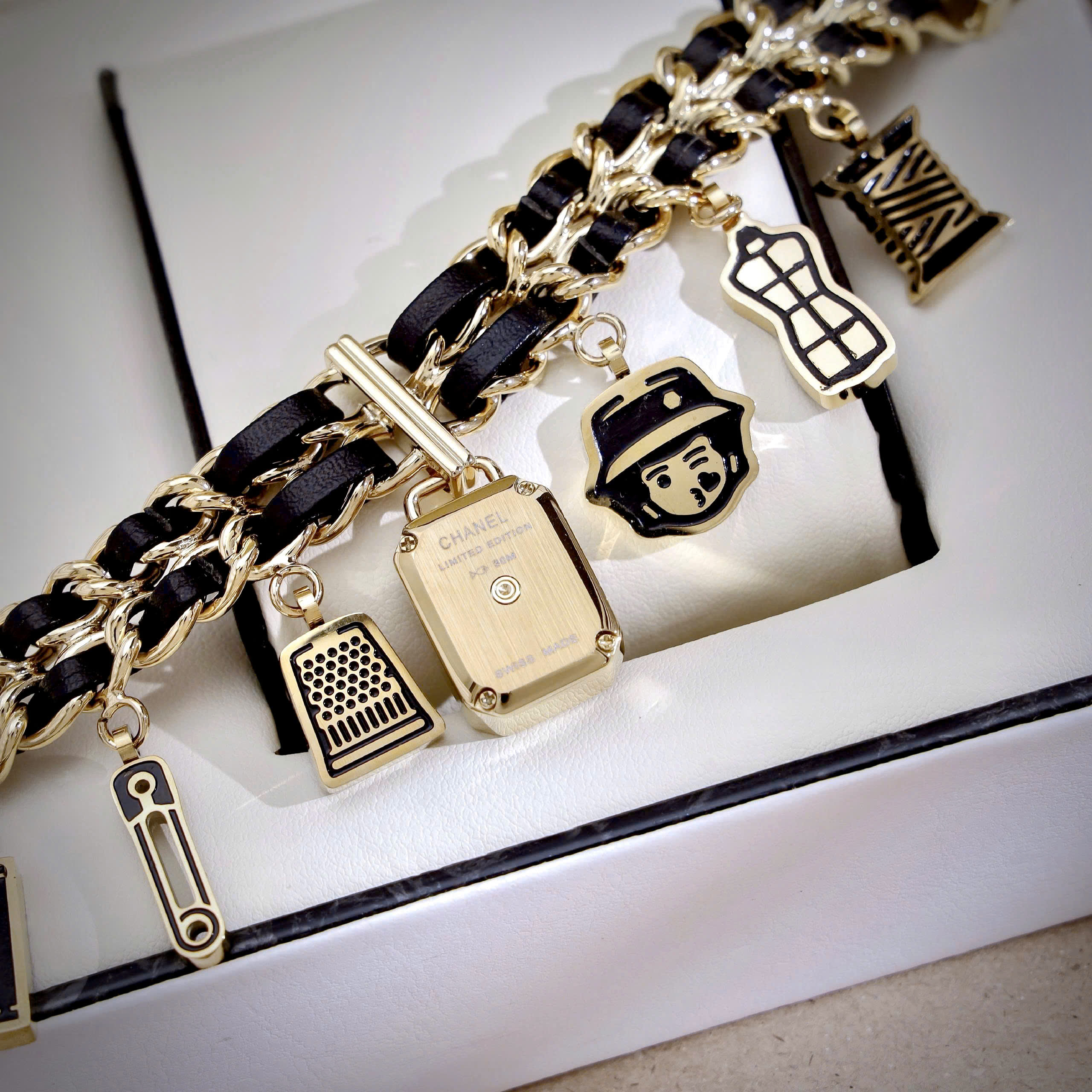 Đồng hồ Chanel Première charms H9859 máy pin nhật like auth 19.7 × 15.2 x 7.5 mm (9)