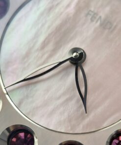 Đồng hồ Fendi Crazy Carats Replica 11 mặt khảm xà cừ hồng viền đính đá 36mm (2)
