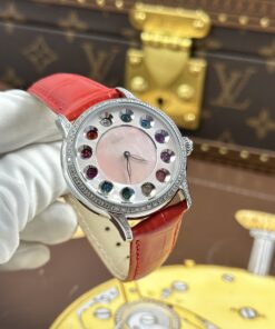 Đồng hồ Fendi Crazy Carats Replica 11 mặt khảm xà cừ hồng viền đính đá 36mm (2)