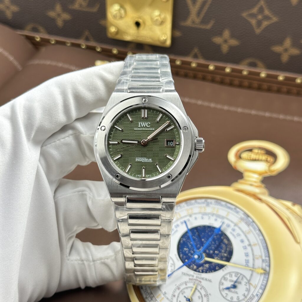 Đồng hồ IWC Ingenieur Rep 11 mặt xanh lá cây máy cơ Thuỵ Sỹ nhà máy GH 40mm (2)