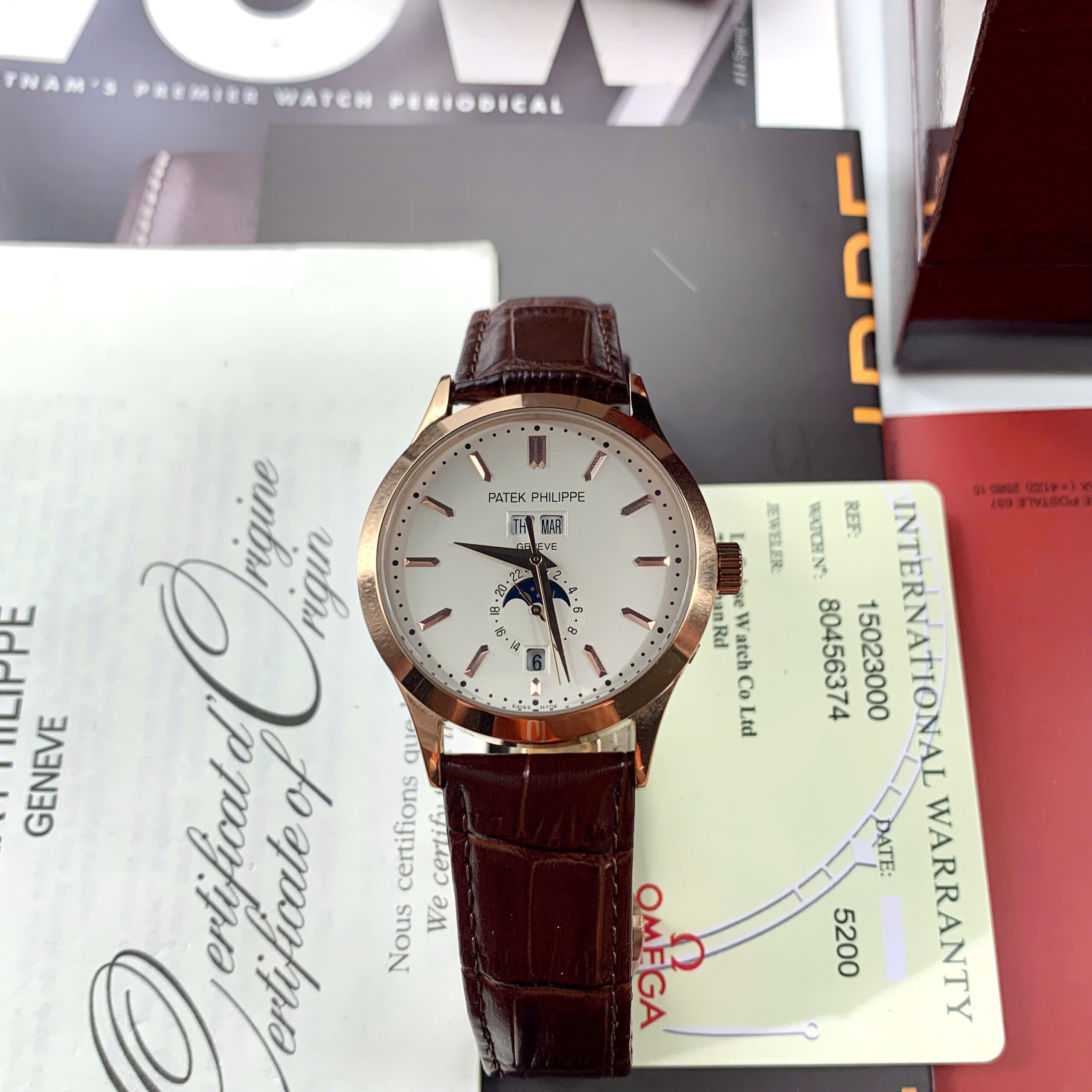 Đồng hồ Patek Philippe 5396R King gold dây da nâu máy nhật giá rẻ 40mm (9) Đồng hồ Patek Philippe 5396R King gold dây da nâu máy nhật giá rẻ 40mm