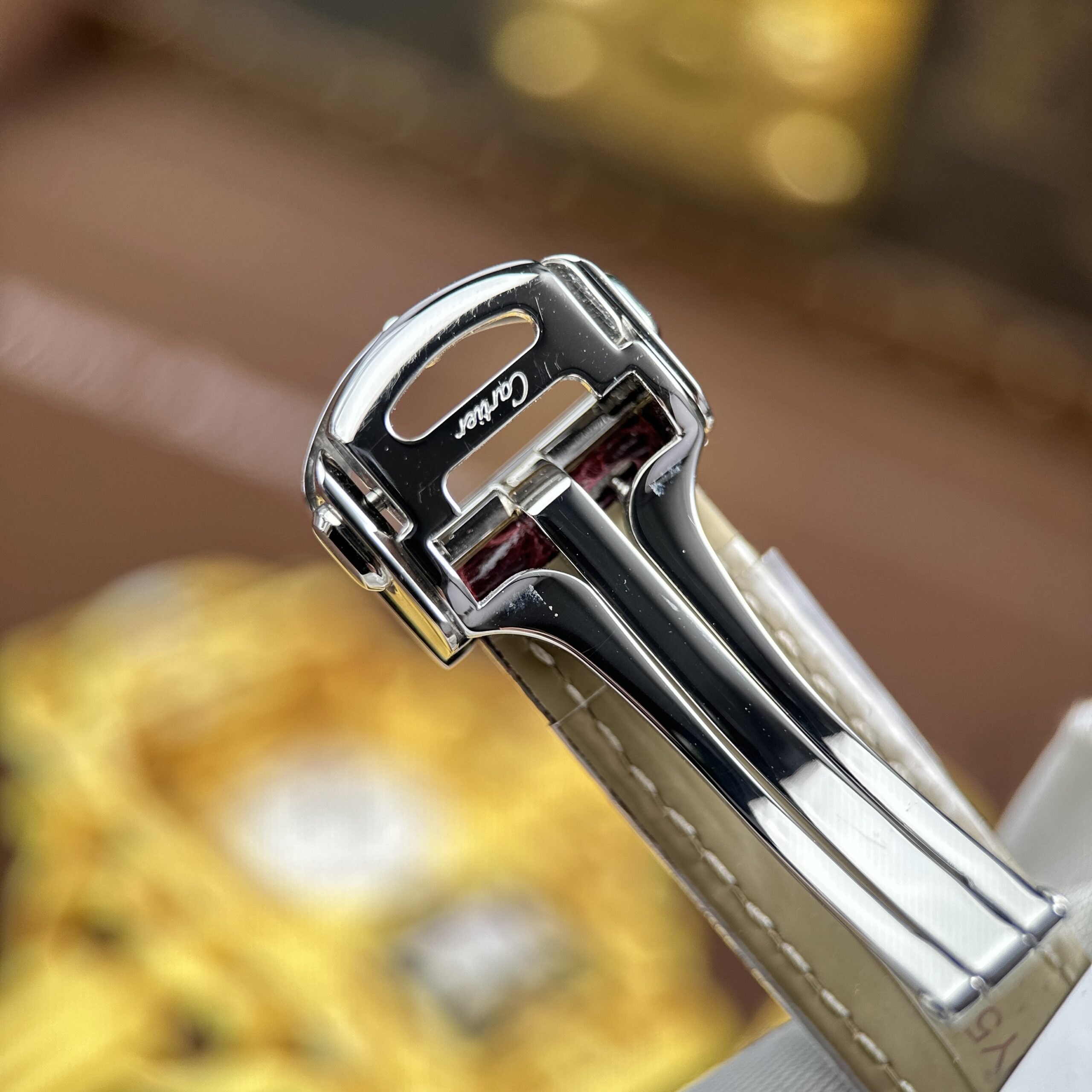 Đồng hồ nữ Cartier Ballon Bleu Rep 11 máy cơ tự động dây da xưởng AF 33mm (3) Đồng hồ nữ Cartier Ballon Bleu Rep 11 máy cơ tự động dây da xưởng AF 33mm (2)