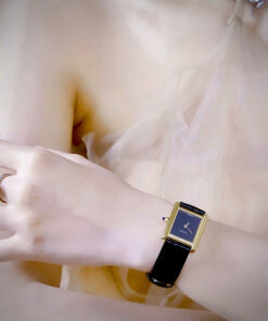 Đồng Hồ Cartier Tank Louis Nữ Vàng Gold Dây Da Đen Fake Cao Cấp 24x32mm