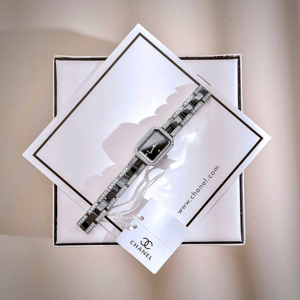 Đồng Hồ Chanel Premiere H2163 Nữ Dây Kim Loại Đính Đá Like Auth 20x26mm