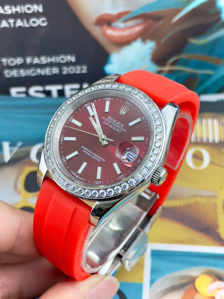 Đồng Hồ Rolex DateJust Máy Cơ Nhật Dây Cao Su Đỏ Đính Đá Fake Cao Cấp 41mm