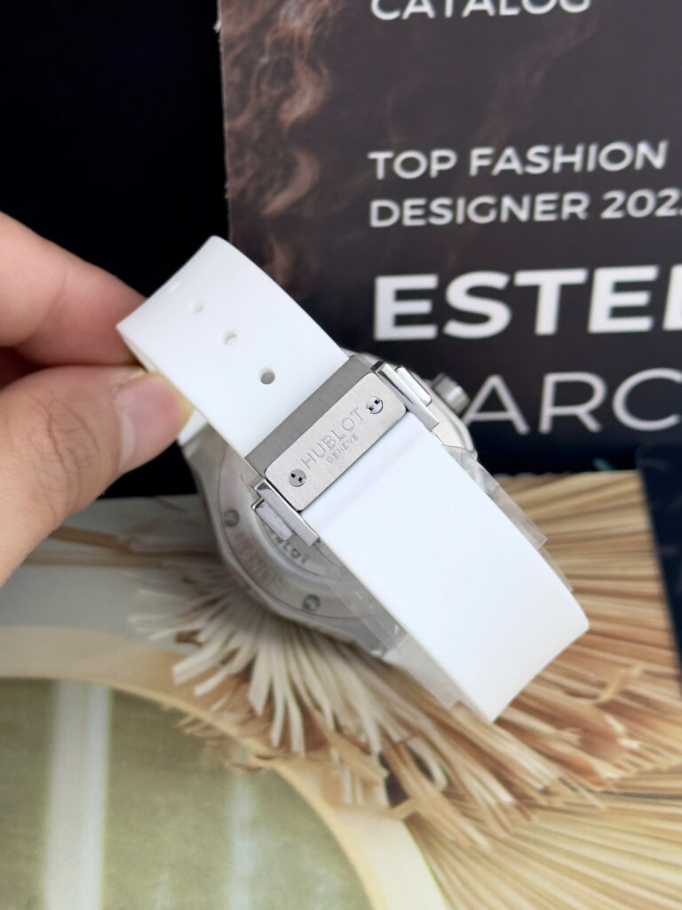 Đồng hồ Hublot Orlinski đính đá CZ dây cao su trắng fake cao cấp 40mm