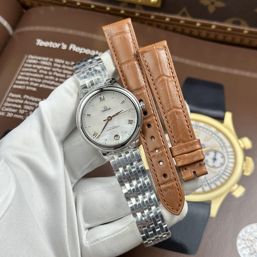 Đồng hồ Omega Replica 11 De Ville Prestige mặt số khảm xà cừ màu trắng 34mm (2)