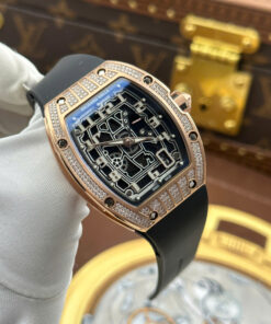 Đồng hồ Richard Mille RM67-01 Rep 11 máy cơ Thuỵ Sỹ vỏ đính full kim cương moissanite 38.7×47 (2)