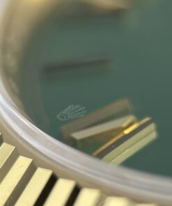 Đồng hồ Rolex Day-Date Rep 11 mặt xanh lá cây máy calibre 3255 Thuỵ Sỹ xưởng RC 40mm (2)