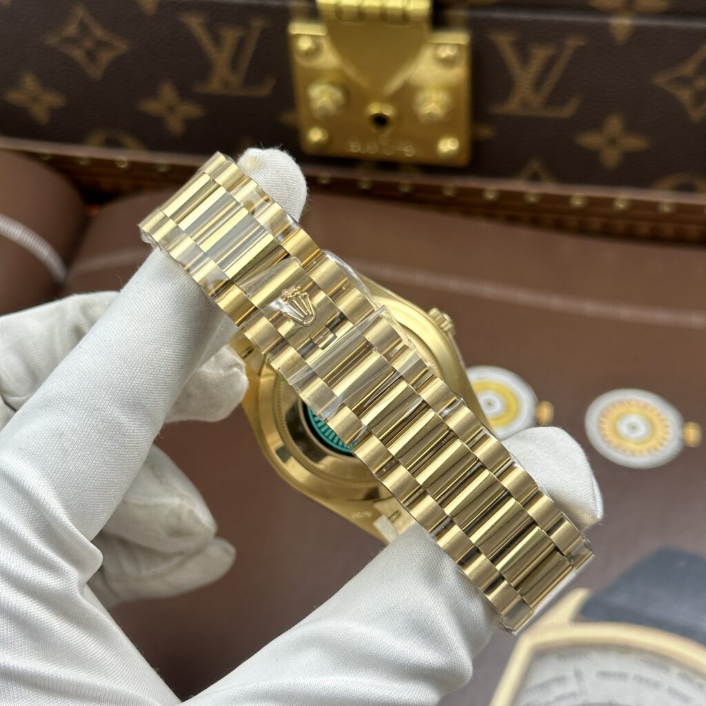 Đồng hồ Rolex Day-Date Replica 11 mặt bạc máy calibre 3255 Thuỵ Sỹ xưởng RC 40mm (2)