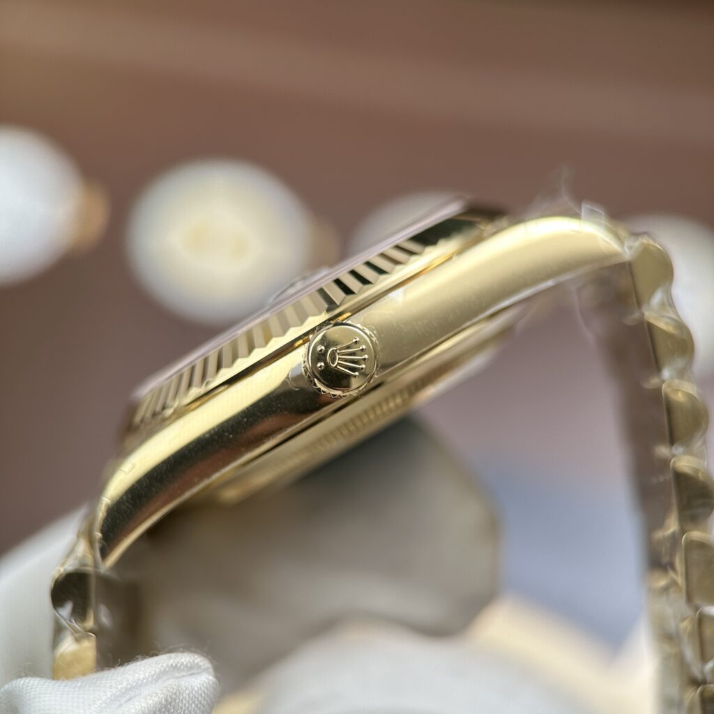 Đồng hồ Rolex Day-Date Replica 11 mặt bạc máy calibre 3255 Thuỵ Sỹ xưởng RC 40mm (2)