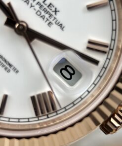 Đồng hồ Rolex Day-Date chế tác mặt trắng sứ trọng lượng 212 gram chuẩn auth xưởng RC 40mm (2)