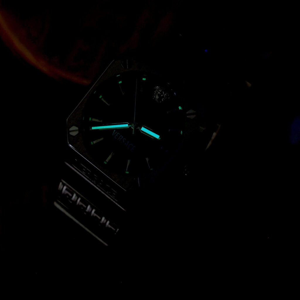 Đồng hồ Versace VE8F00524 Antares Nam Dây Kim Mặt Xanh Blue Loại Fake 11 44mm