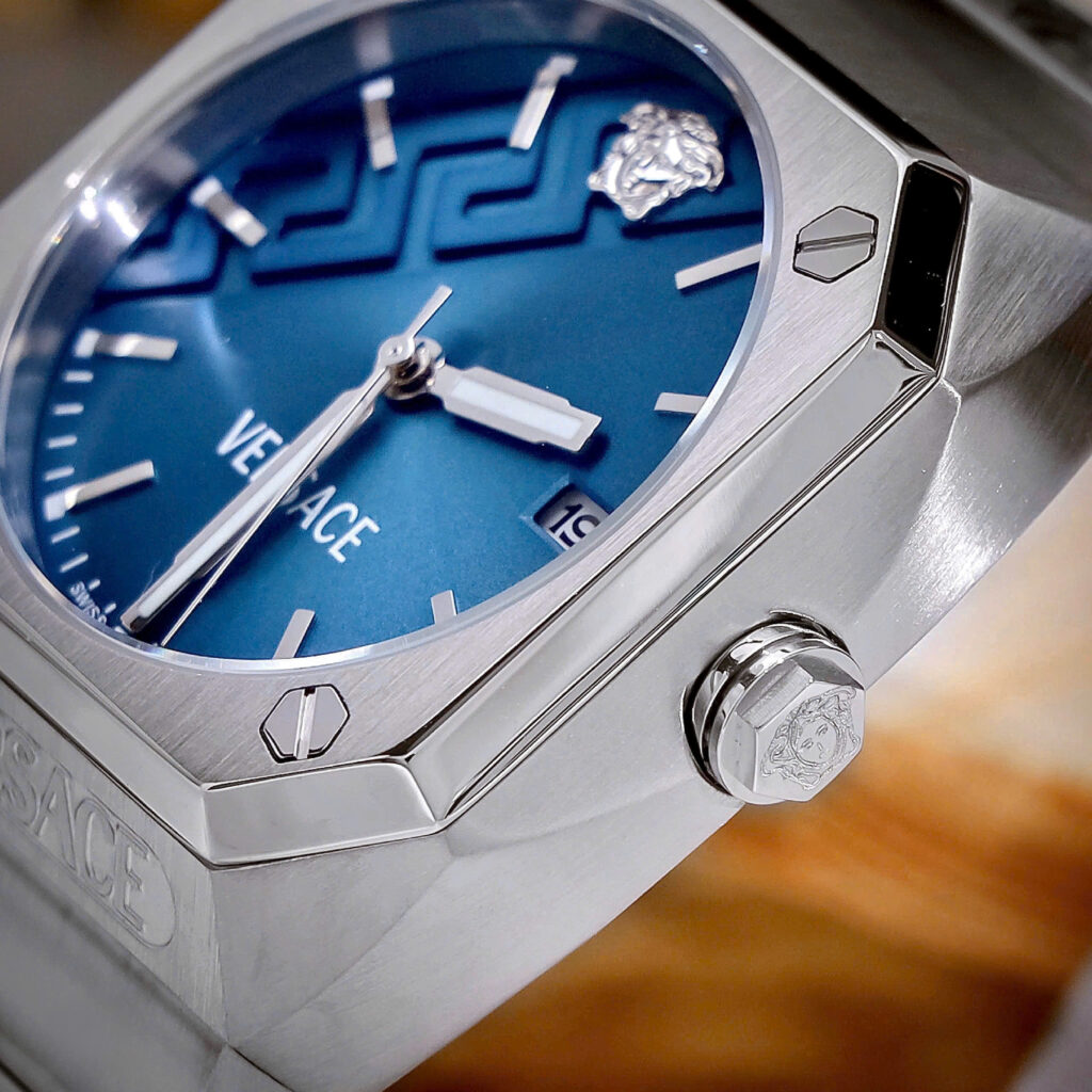 Đồng hồ Versace VE8F00524 Antares Nam Dây Kim Mặt Xanh Blue Loại Fake 11 44mm
